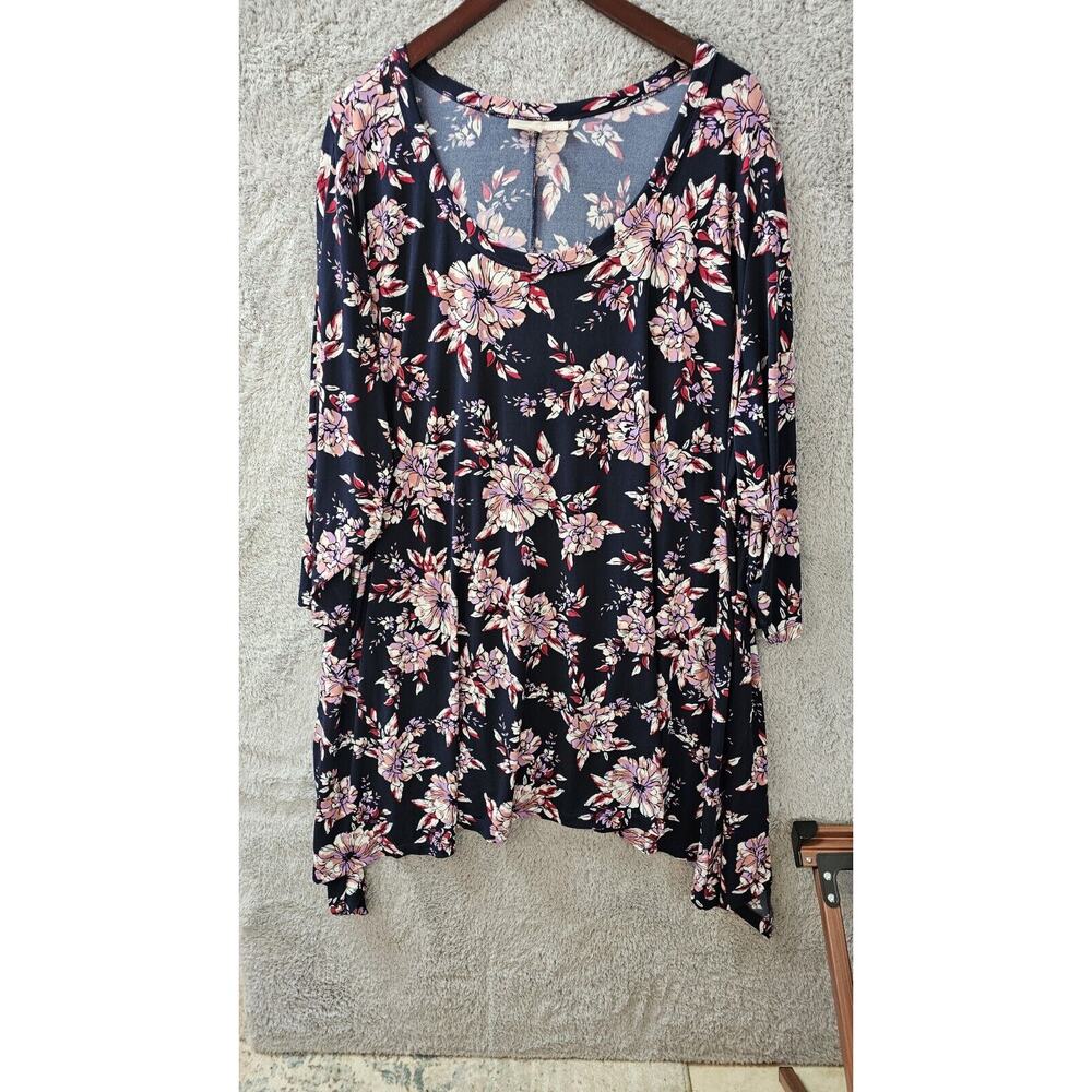 Woman Within Top 34/36 4X Navy Floral Print Tunic Hankerchief Hem Shirt Spandex